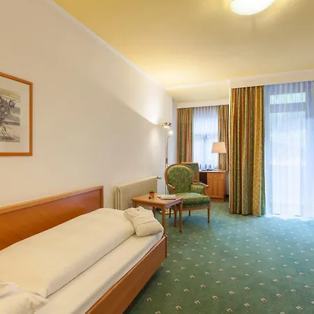 Otel Post Sankt Anton am Arlberg